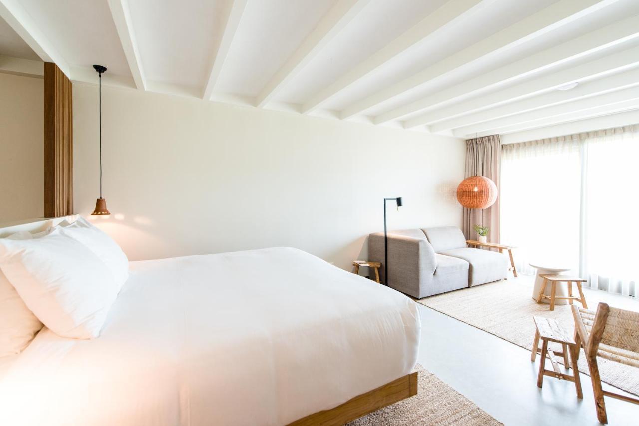 Van Heeckeren Apartments & Suites Nes 네스 외부 사진