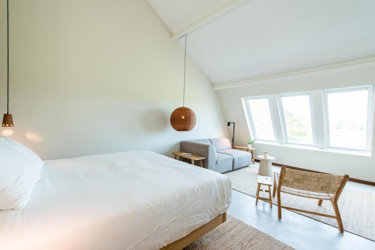 Van Heeckeren Apartments & Suites Nes 네스 외부 사진